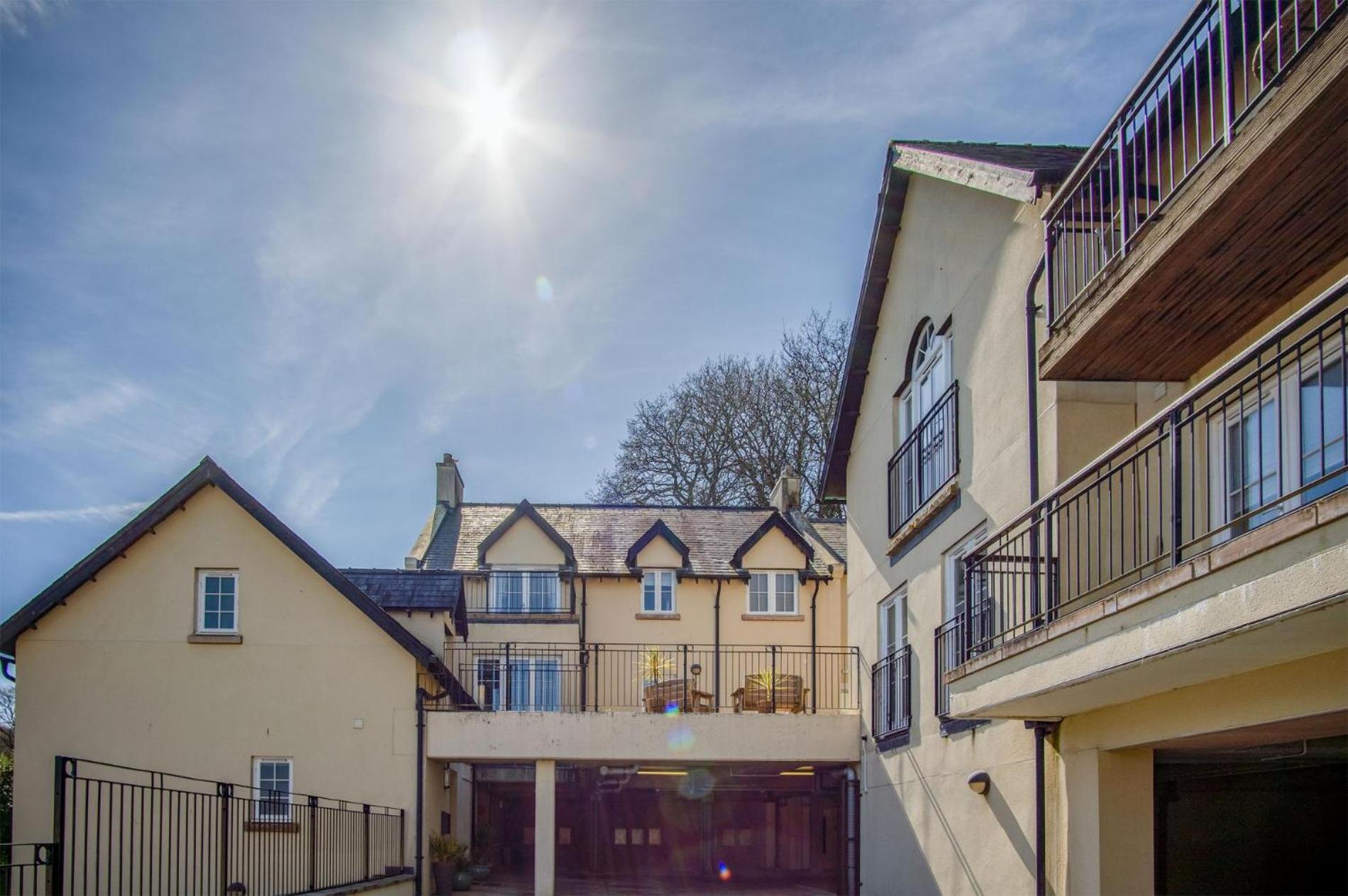 Minarvon - 2 Bedroom Apartment - Saundersfoot Bagian luar foto
